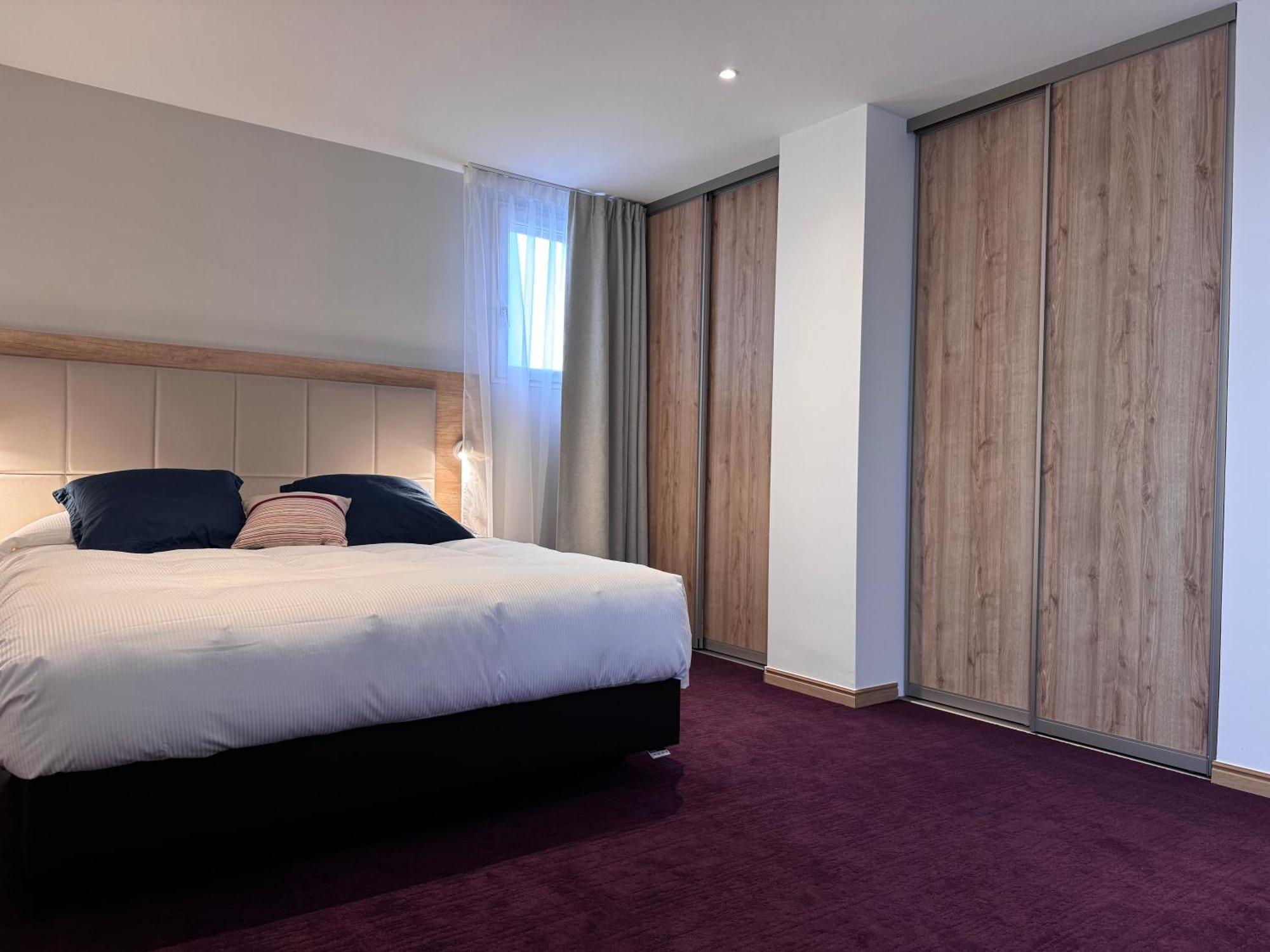 Brit Hotel De Grignan Vichy Kültér fotó